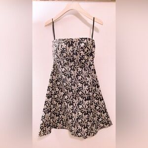 GAP Black and White Floral Dress Small 6 stretch mini